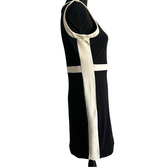 Boston Proper Elegant Black and White Sleeveless Dress. Size 8 (small) - Picture 2 of 4